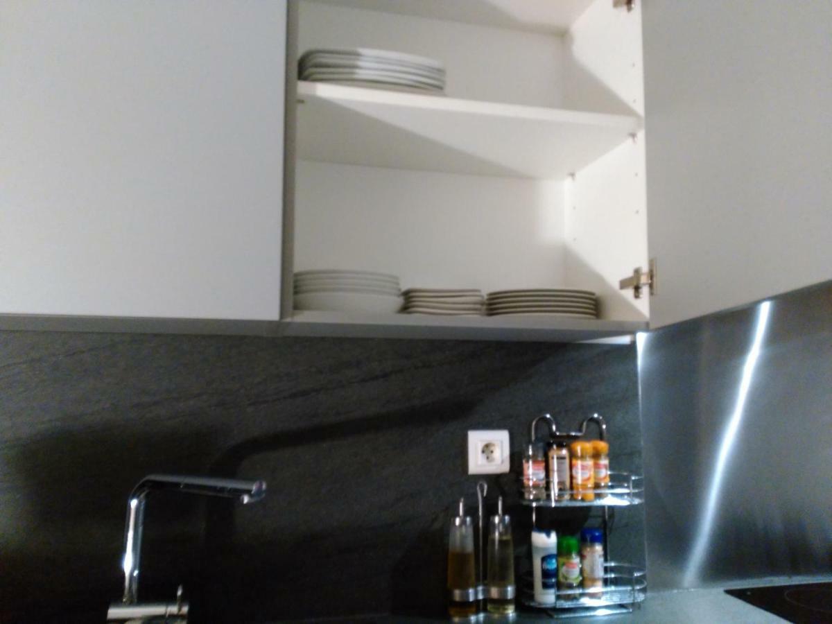 Bel et spacieux appartement de 84 m² avec parking très proche du Métro Garibaldi Lyon Exterior foto