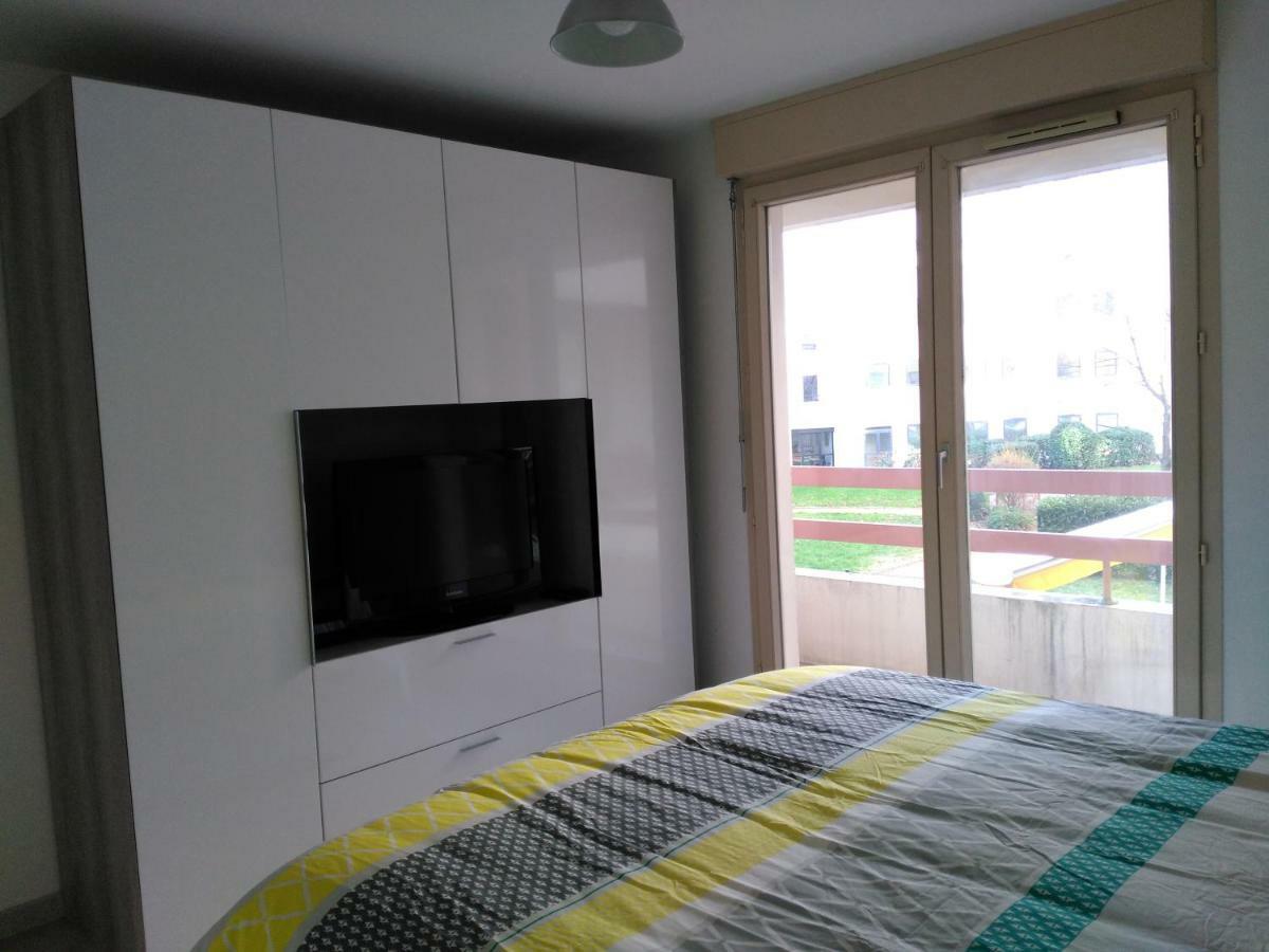 Bel et spacieux appartement de 84 m² avec parking très proche du Métro Garibaldi Lyon Exterior foto