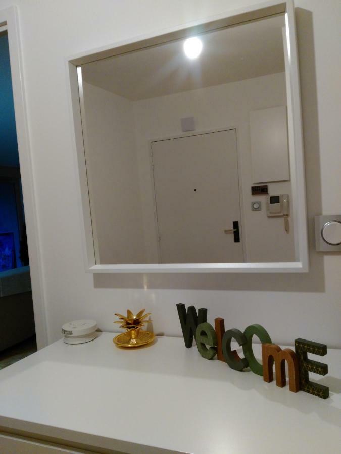 Bel et spacieux appartement de 84 m² avec parking très proche du Métro Garibaldi Lyon Exterior foto